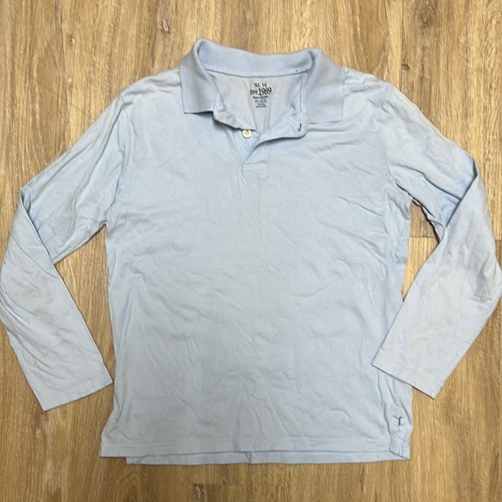 CHILDREN'S Place Youth Light Blue Long Sleeved Collared Tee Shirt.  Size 14.